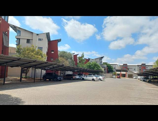 2 BEDROOM PROPERTY TO RENT IN ROOIHUISKRAAL NORTH